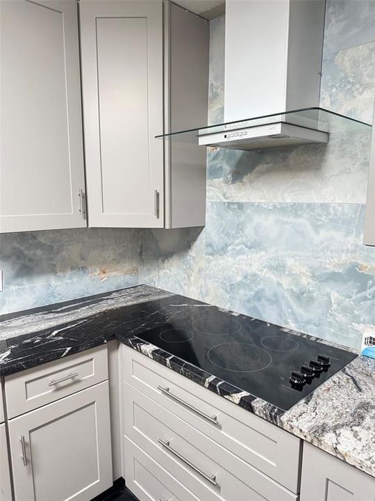 For Rent: $2,150 (3 beds, 2 baths, 1246 Square Feet)