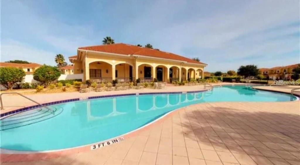 For Rent: $2,400 (4 beds, 2 baths, 2187 Square Feet)