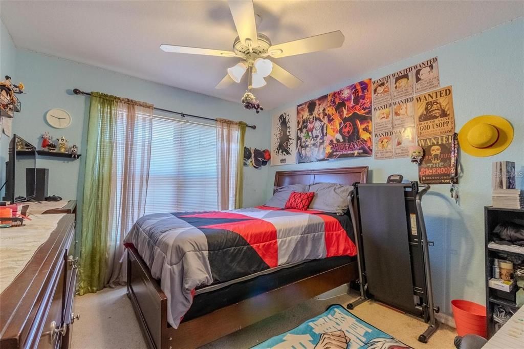 For Rent: $2,400 (4 beds, 2 baths, 2187 Square Feet)