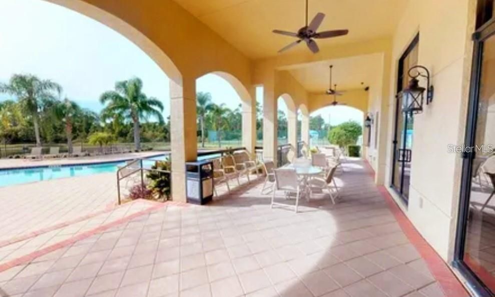 For Rent: $2,400 (4 beds, 2 baths, 2187 Square Feet)