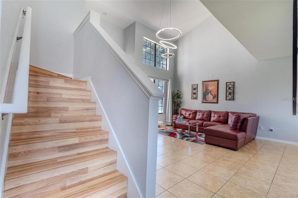 For Rent: $2,400 (4 beds, 2 baths, 2187 Square Feet)