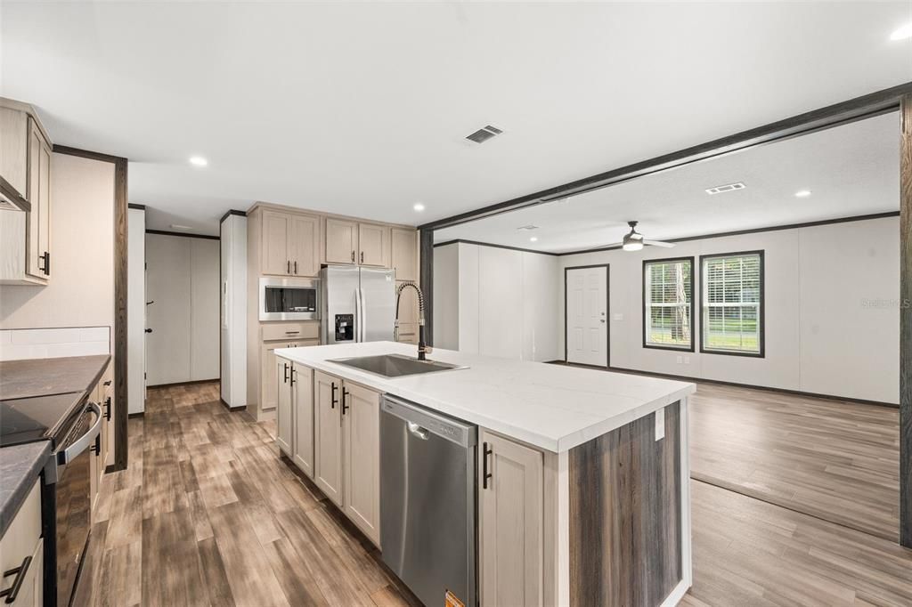 En Venta: $234,900 (3 camas, 2 baños, 1493 Pies cuadrados)