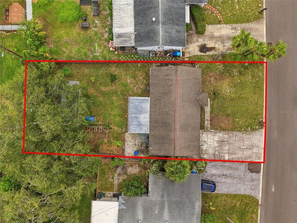 For Sale: $369,000 (2 beds, 1 baths, 850 Square Feet)