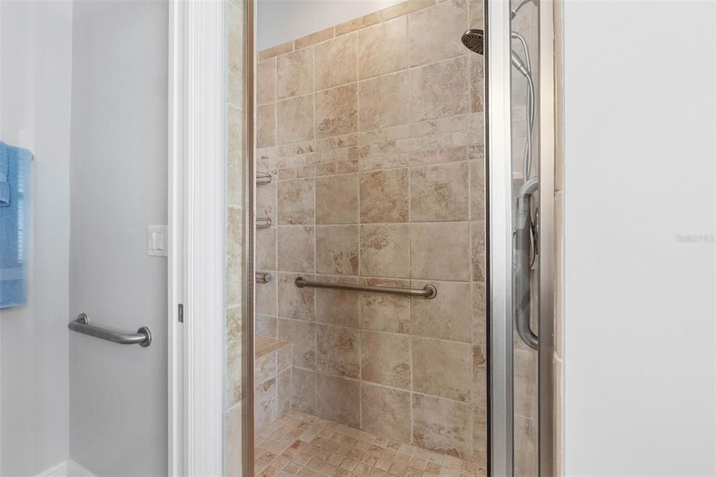 For Sale: $1,070,000 (4 beds, 3 baths, 2350 Square Feet)
