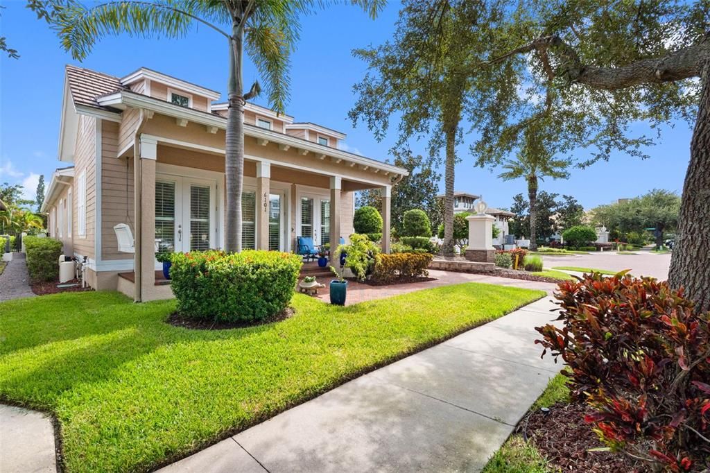 For Sale: $1,070,000 (4 beds, 3 baths, 2350 Square Feet)