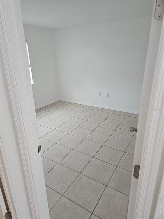 For Rent: $1,250 (1 beds, 1 baths, 798 Square Feet)