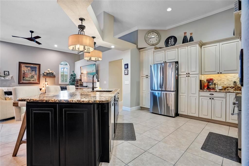 For Sale: $849,000 (4 beds, 3 baths, 2917 Square Feet)