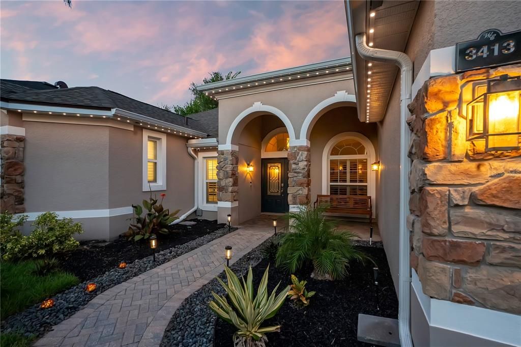For Sale: $849,000 (4 beds, 3 baths, 2917 Square Feet)
