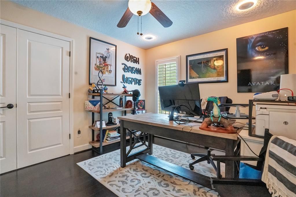 For Sale: $849,000 (4 beds, 3 baths, 2917 Square Feet)