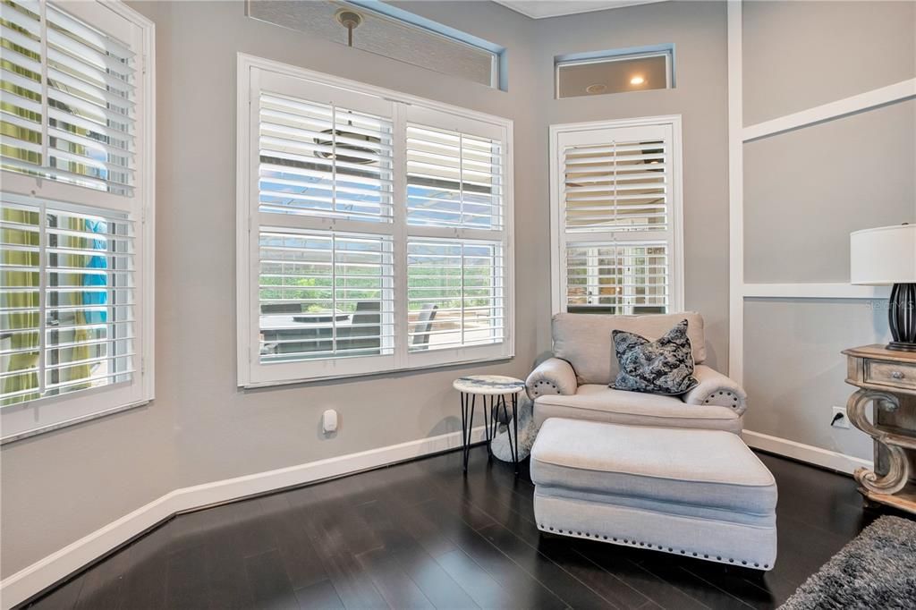 For Sale: $849,000 (4 beds, 3 baths, 2917 Square Feet)