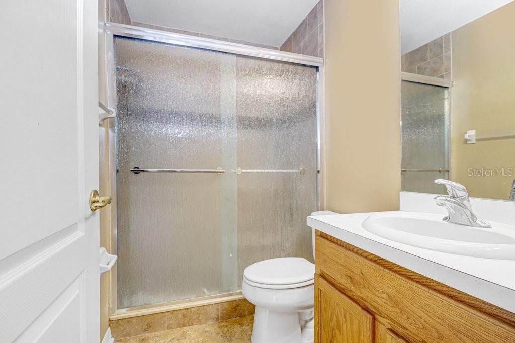 For Sale: $215,000 (2 beds, 2 baths, 1360 Square Feet)