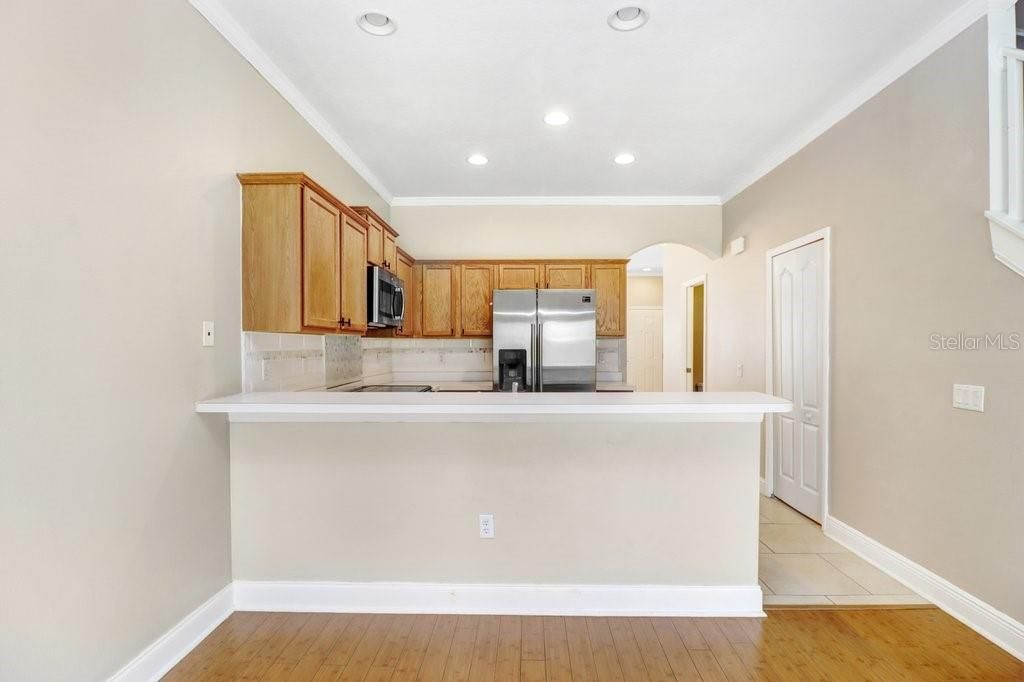 For Sale: $215,000 (2 beds, 2 baths, 1360 Square Feet)