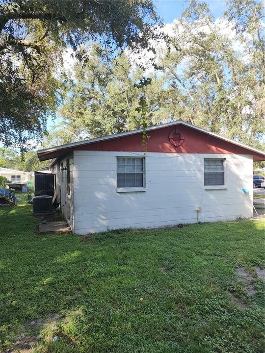 For Sale: $1,200,000 (12 beds, 0 baths, 3634 Square Feet)