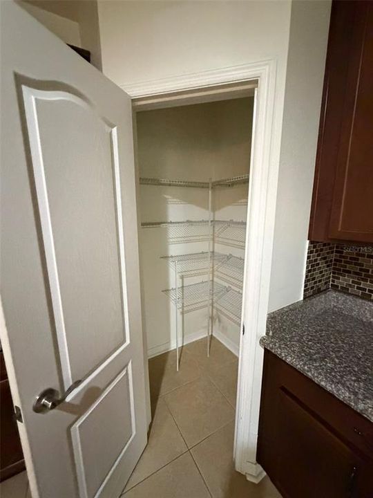 En Renta: $2,400 (3 camas, 2 baños, 1510 Pies cuadrados)