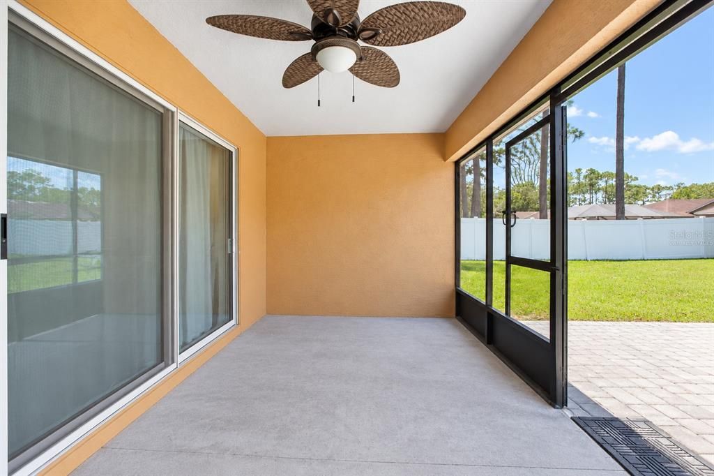 For Sale: $350,000 (4 beds, 2 baths, 2208 Square Feet)