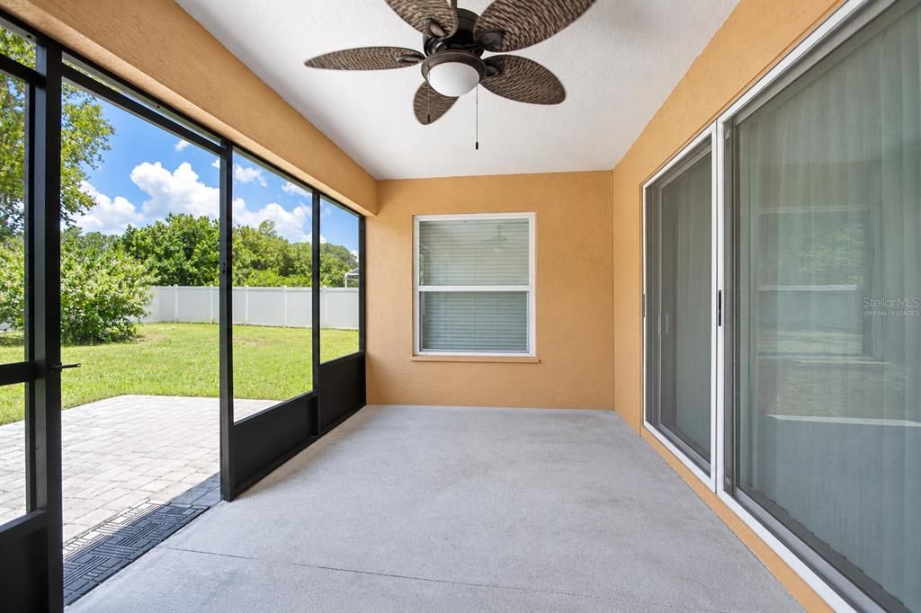 For Sale: $350,000 (4 beds, 2 baths, 2208 Square Feet)