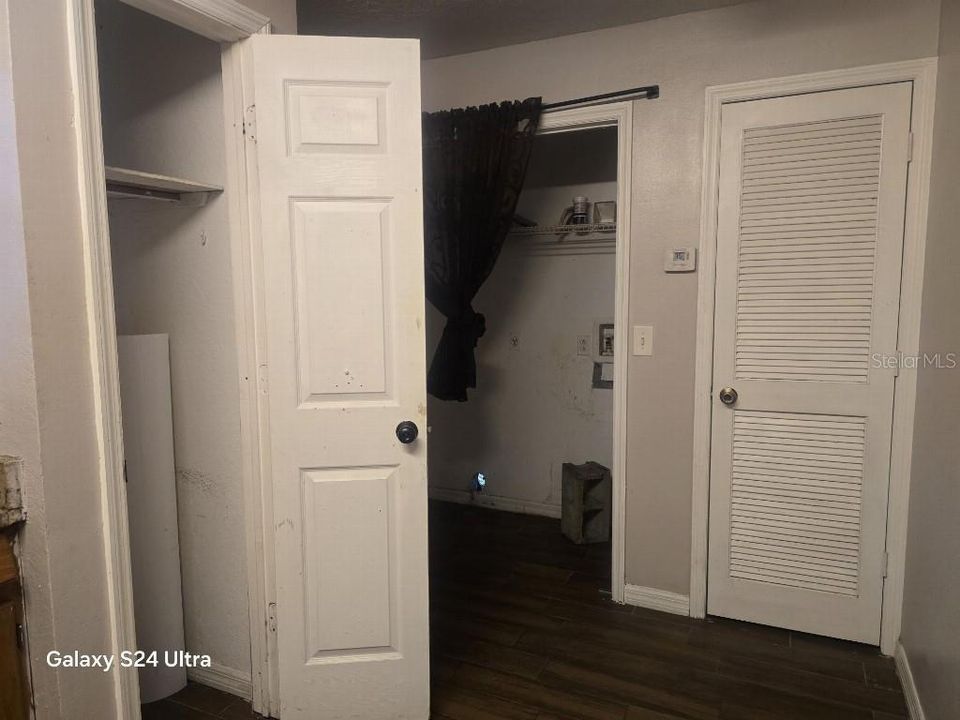 В аренду: $1,495 (2 спален, 1 ванн, 850 Квадратных фут)