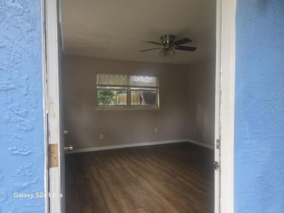 В аренду: $1,495 (2 спален, 1 ванн, 850 Квадратных фут)