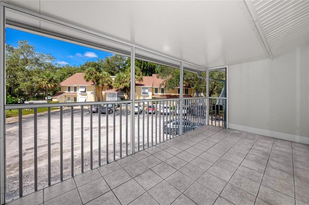 For Sale: $215,000 (2 beds, 2 baths, 1280 Square Feet)
