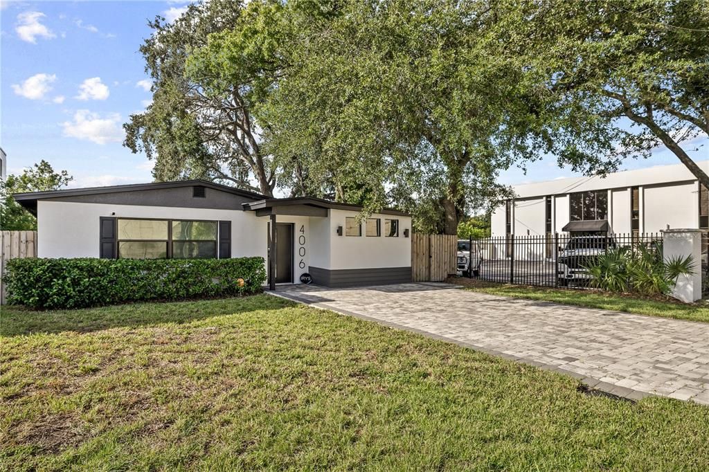 For Sale: $565,000 (0 beds, 0 baths, 1278 Square Feet)