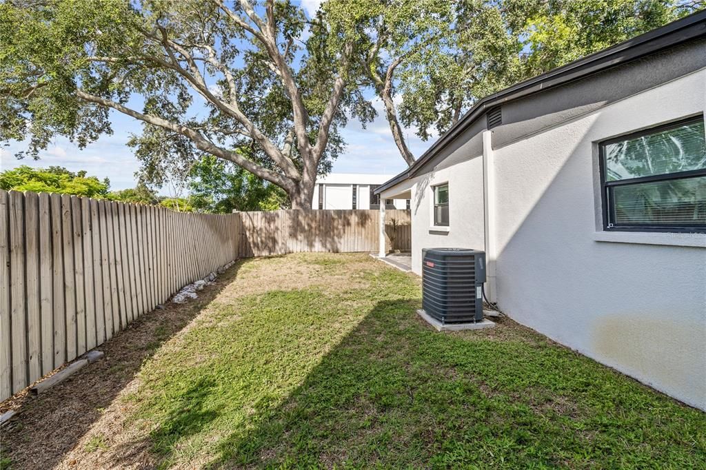 For Sale: $565,000 (0 beds, 0 baths, 1278 Square Feet)