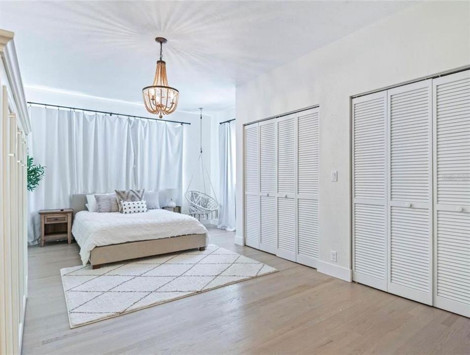В аренду: $8,000 (4 спален, 2 ванн, 6360 Квадратных фут)
