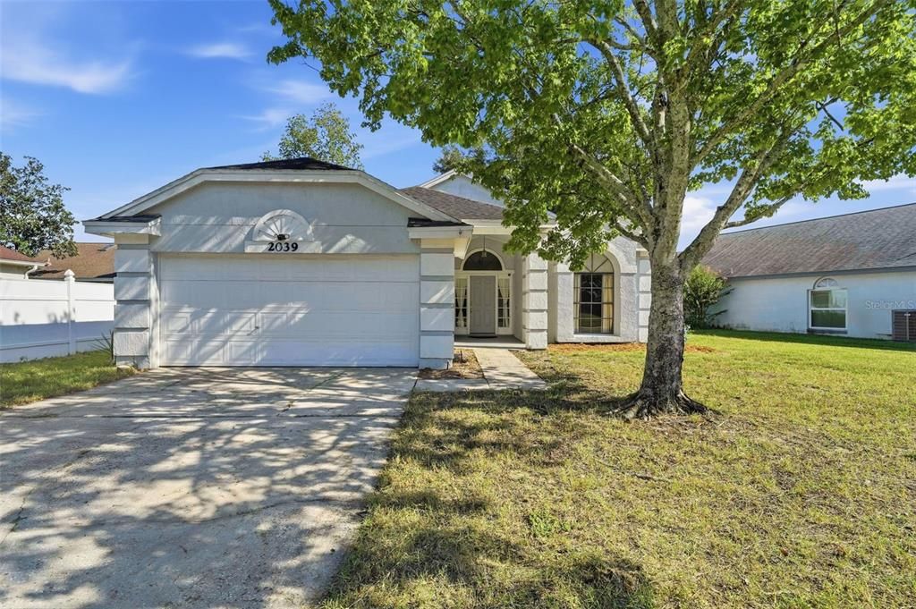 For Sale: $375,000 (3 beds, 2 baths, 1544 Square Feet)