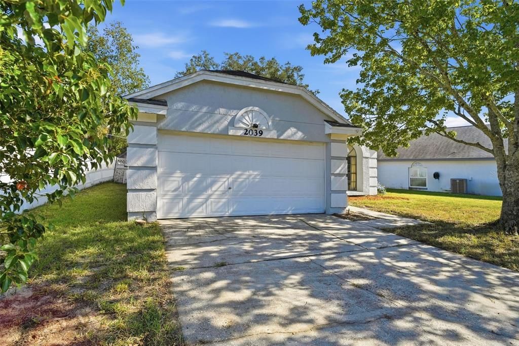 For Sale: $375,000 (3 beds, 2 baths, 1544 Square Feet)