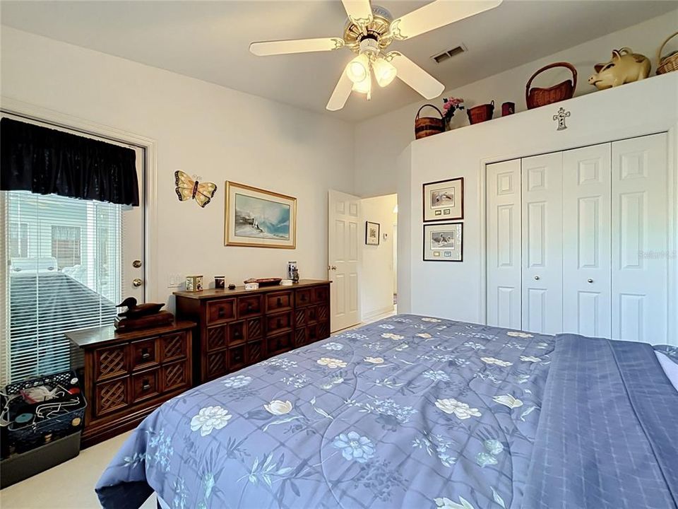 For Sale: $284,000 (3 beds, 2 baths, 1450 Square Feet)