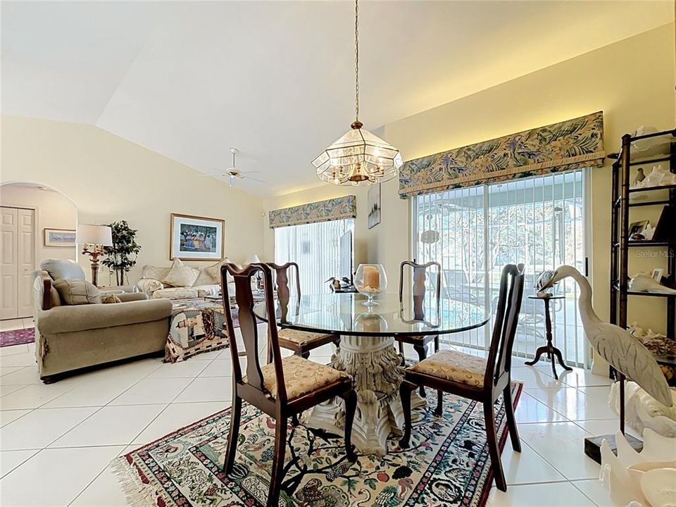 For Sale: $284,000 (3 beds, 2 baths, 1450 Square Feet)