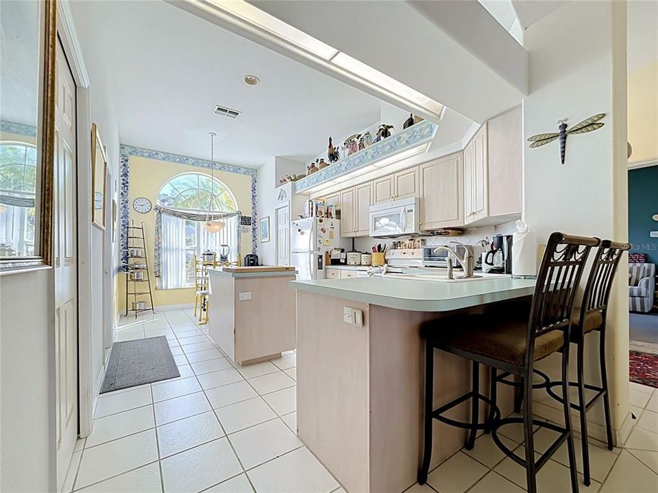For Sale: $284,000 (3 beds, 2 baths, 1450 Square Feet)