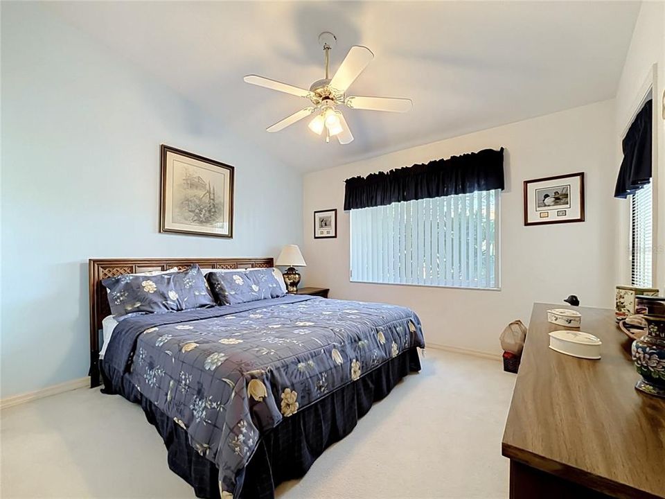 For Sale: $284,000 (3 beds, 2 baths, 1450 Square Feet)