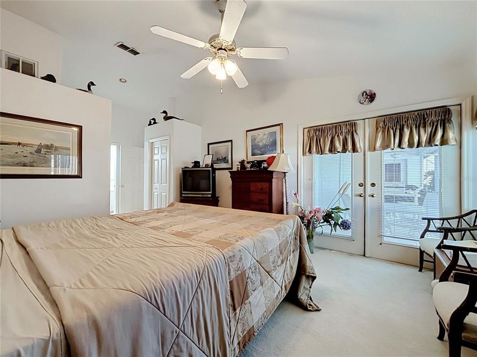 For Sale: $284,000 (3 beds, 2 baths, 1450 Square Feet)