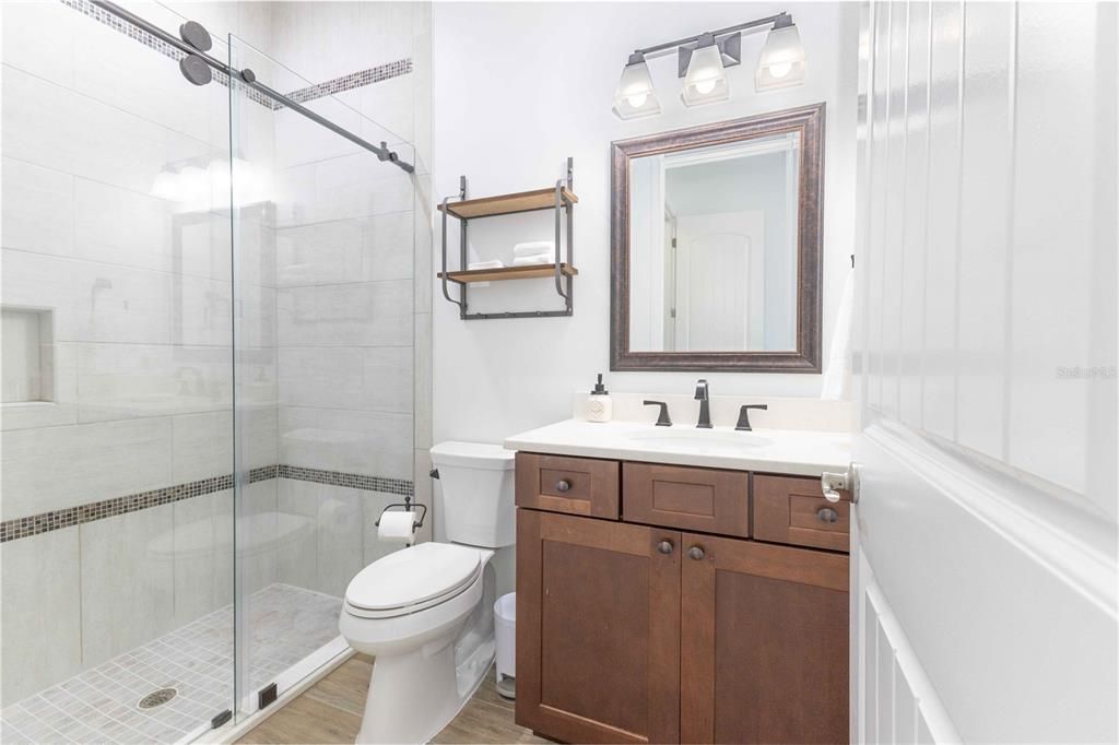 For Sale: $1,250,000 (5 beds, 4 baths, 4275 Square Feet)