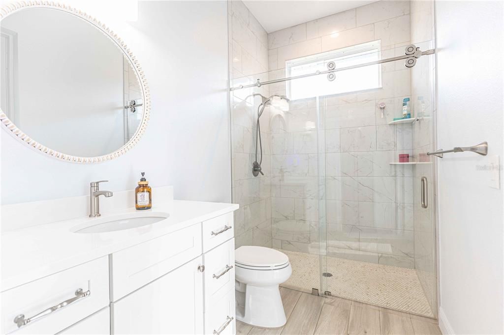 For Sale: $1,250,000 (5 beds, 4 baths, 4275 Square Feet)
