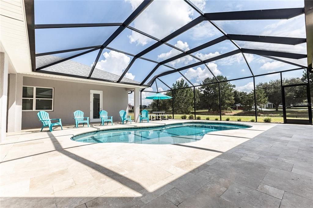 For Sale: $1,250,000 (5 beds, 4 baths, 4275 Square Feet)