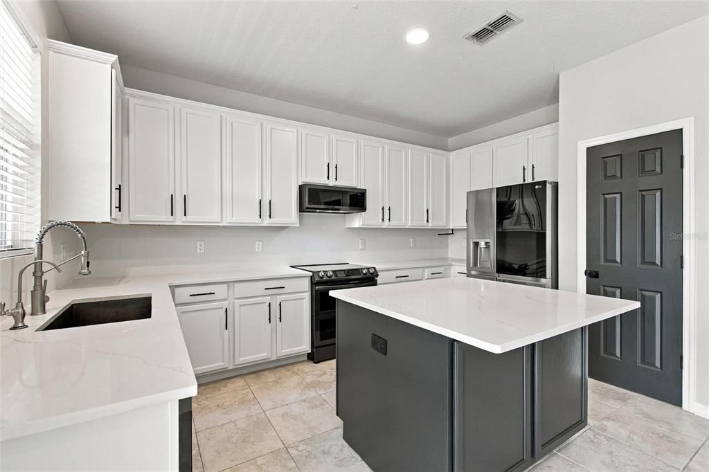 For Sale: $359,900 (4 beds, 2 baths, 2311 Square Feet)