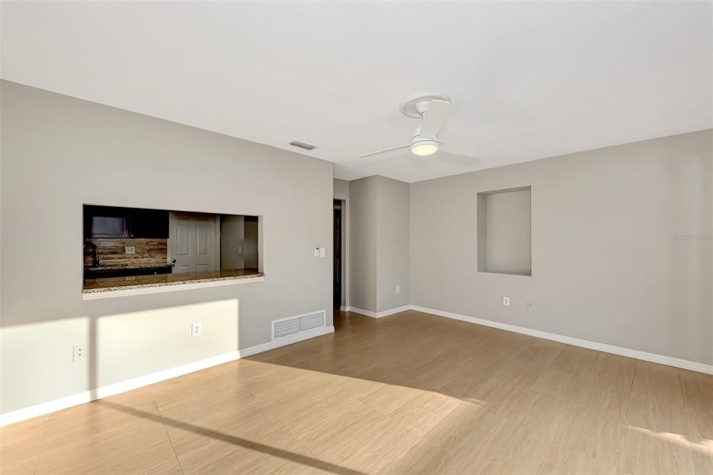 For Rent: $2,650 (3 beds, 2 baths, 1612 Square Feet)