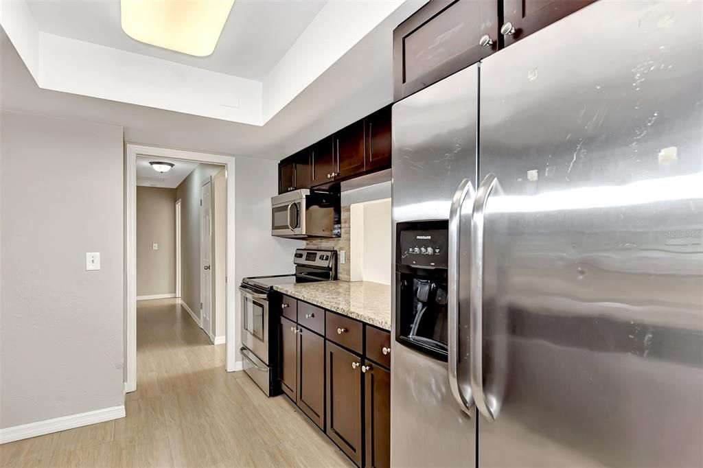 For Rent: $2,650 (3 beds, 2 baths, 1612 Square Feet)