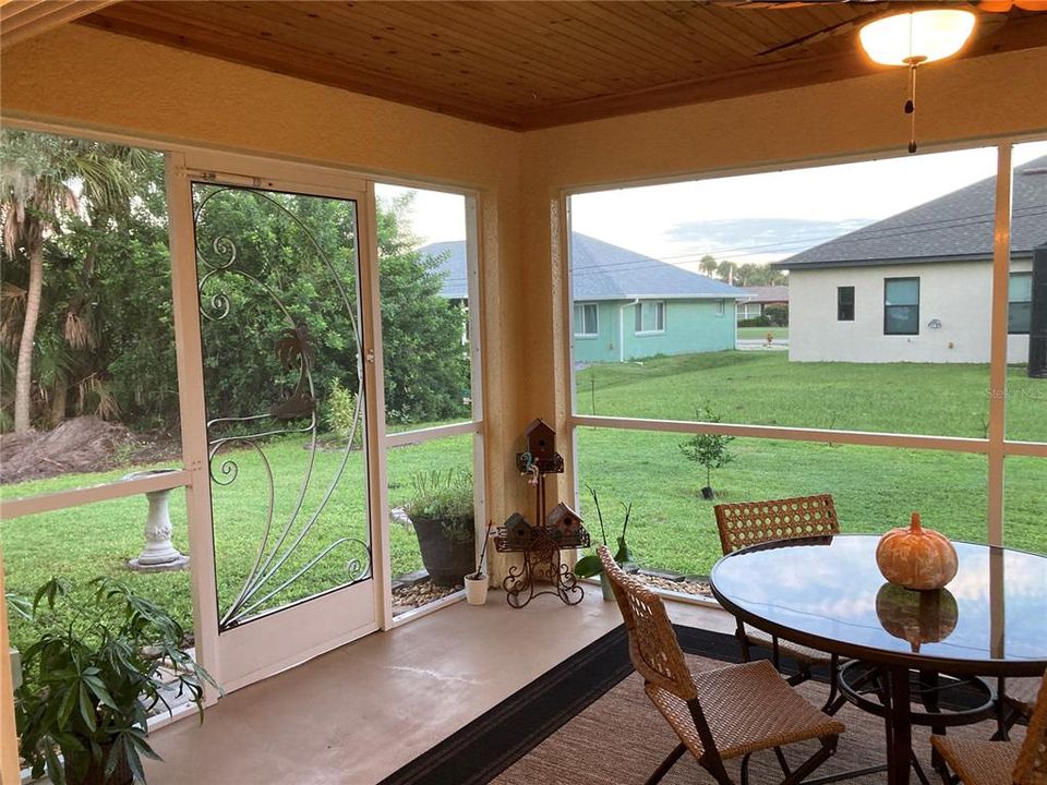 For Sale: $319,000 (3 beds, 2 baths, 1416 Square Feet)