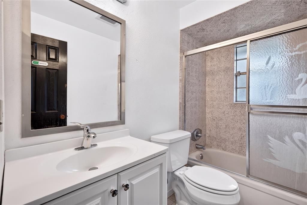 For Sale: $250,000 (0 beds, 0 baths, 984 Square Feet)