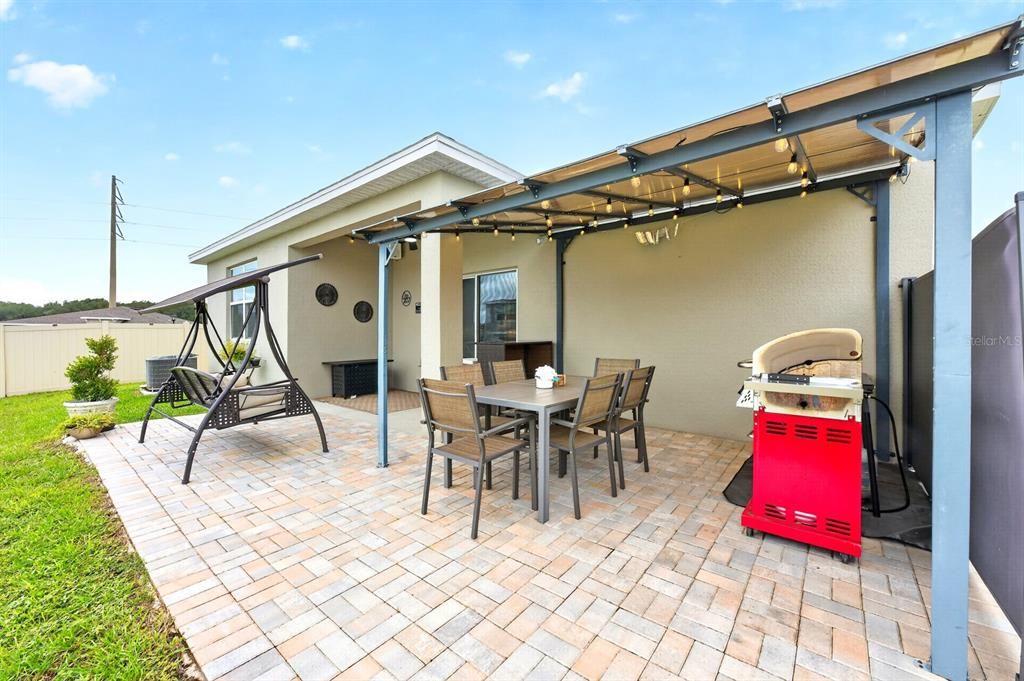 For Sale: $425,000 (4 beds, 3 baths, 2030 Square Feet)