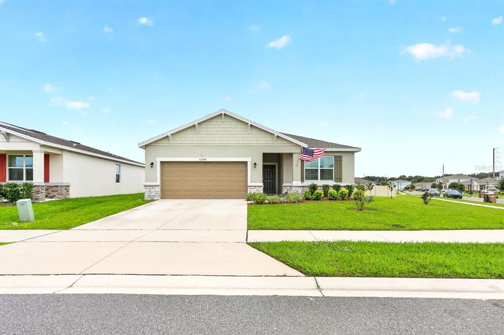 For Sale: $425,000 (4 beds, 3 baths, 2030 Square Feet)
