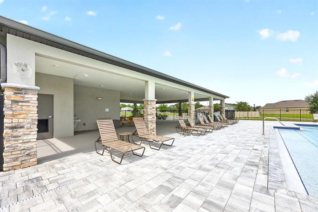 For Sale: $425,000 (4 beds, 3 baths, 2030 Square Feet)