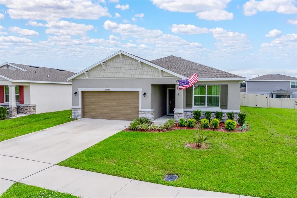 For Sale: $425,000 (4 beds, 3 baths, 2030 Square Feet)