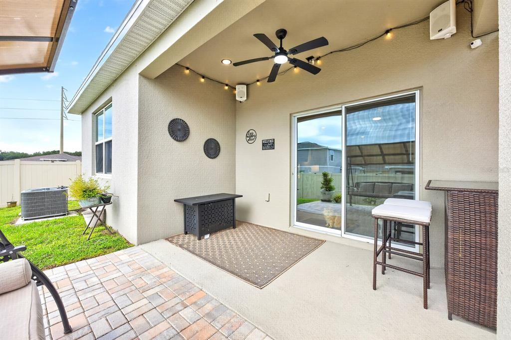 For Sale: $425,000 (4 beds, 3 baths, 2030 Square Feet)