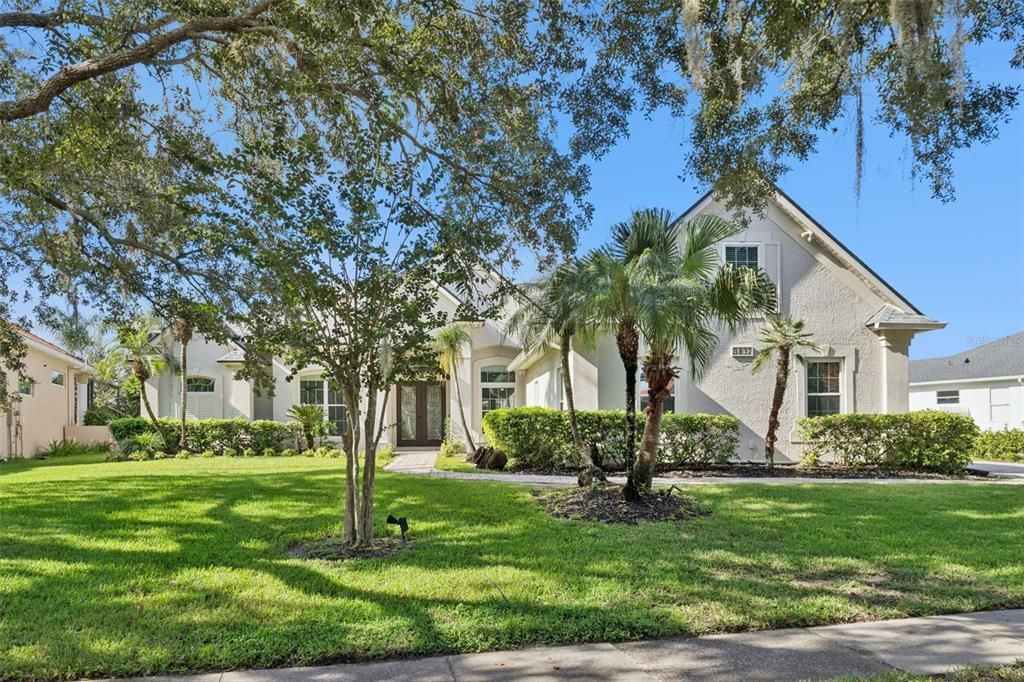 For Sale: $1,100,000 (5 beds, 4 baths, 3621 Square Feet)