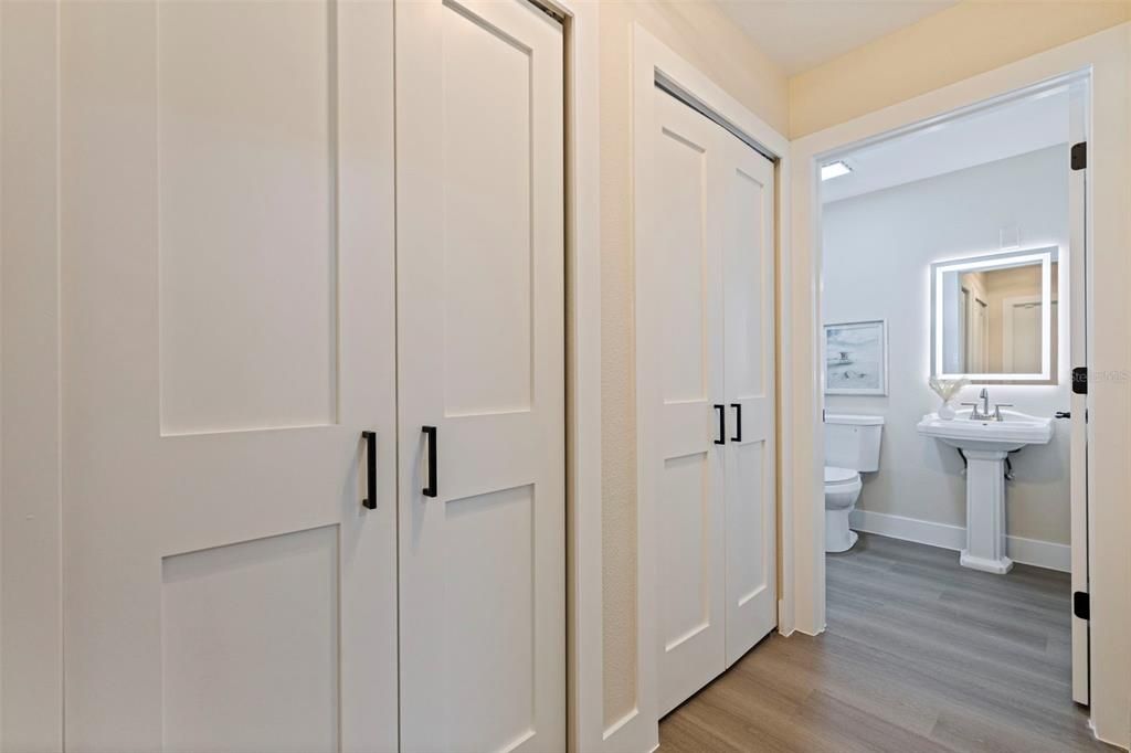 На продажу: $649,900 (3 спален, 2 ванн, 1883 Квадратных фут)
