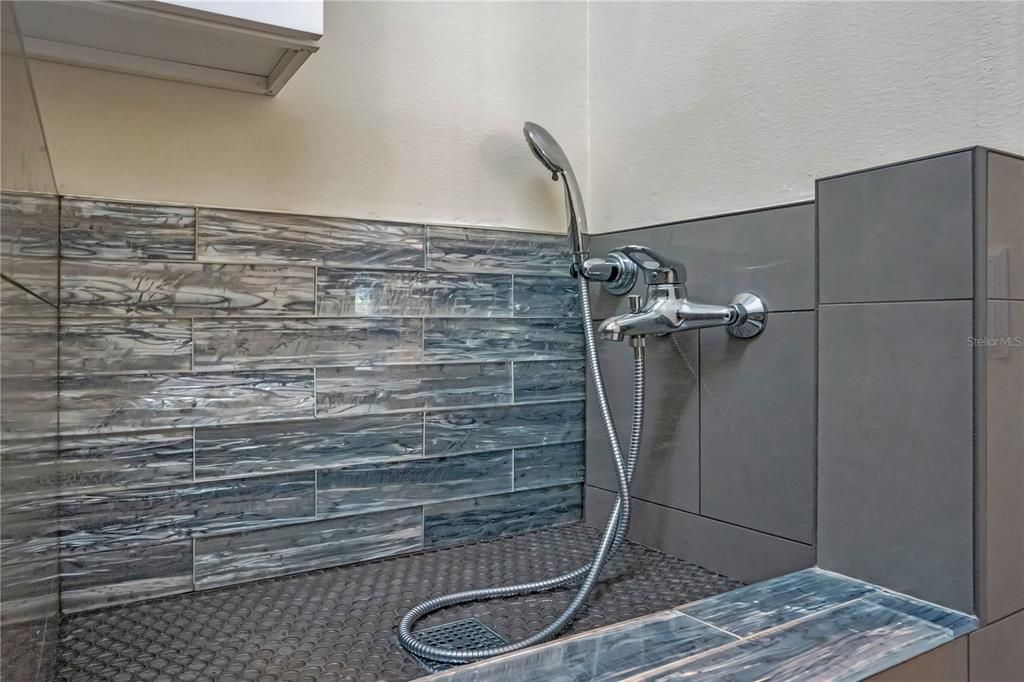 For Sale: $650,000 (4 beds, 3 baths, 2534 Square Feet)