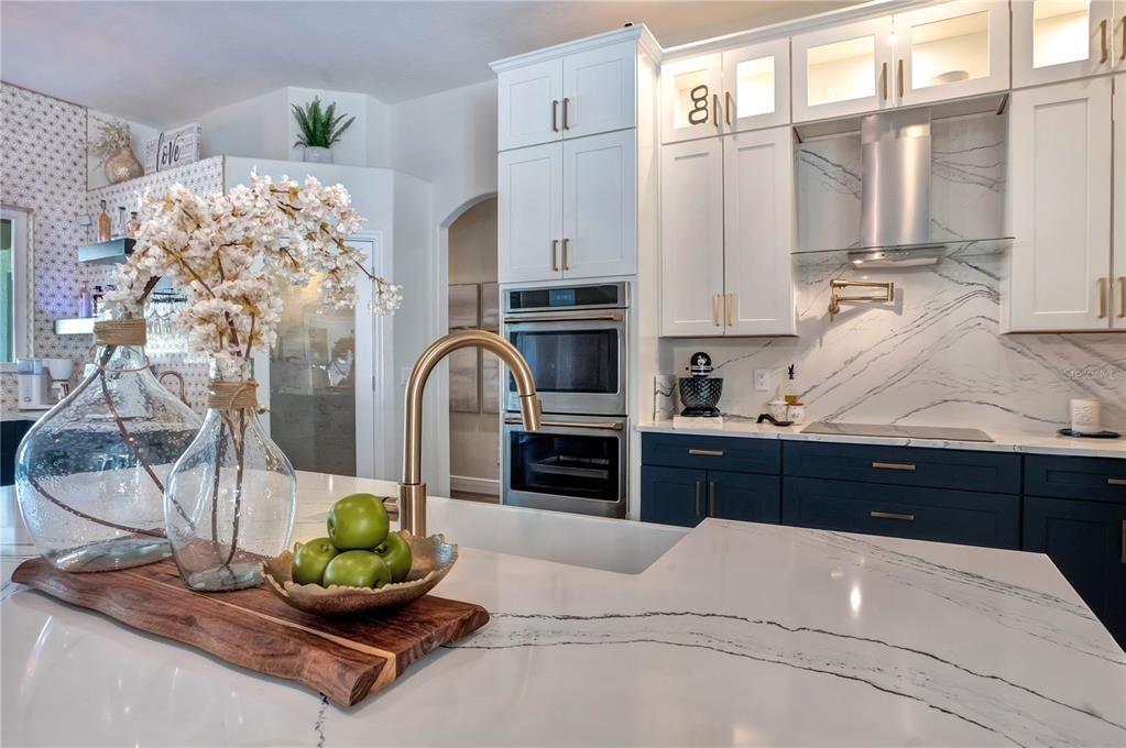 For Sale: $650,000 (4 beds, 3 baths, 2534 Square Feet)